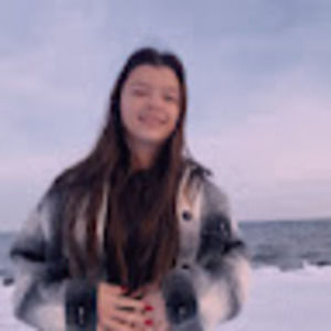 Meet your Posher, Faith